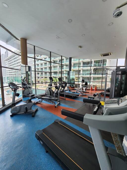 2-4 Pax Spacious Living @ Mount Austin, Jb #02 Johor Bahru Buitenkant foto