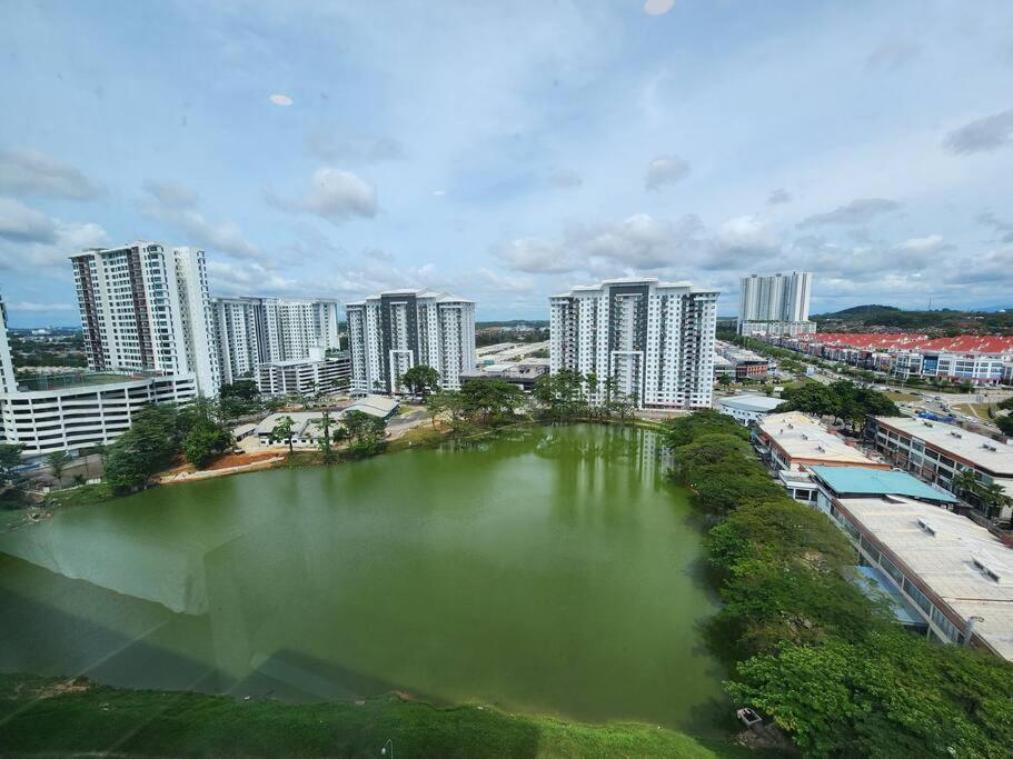 2-4 Pax Spacious Living @ Mount Austin, Jb #02 Johor Bahru Buitenkant foto